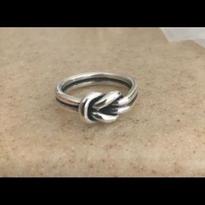 James Avery (Lovers Knot) Ring